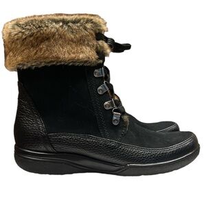 Clarks Black Kearns Ramsey Leather Faux Fur Trim Boot Black SZ 6.5